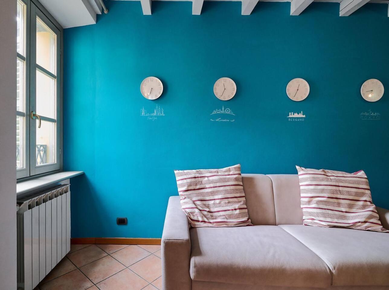 Domus Dea Bergamo Alta Apartment ภายนอก รูปภาพ