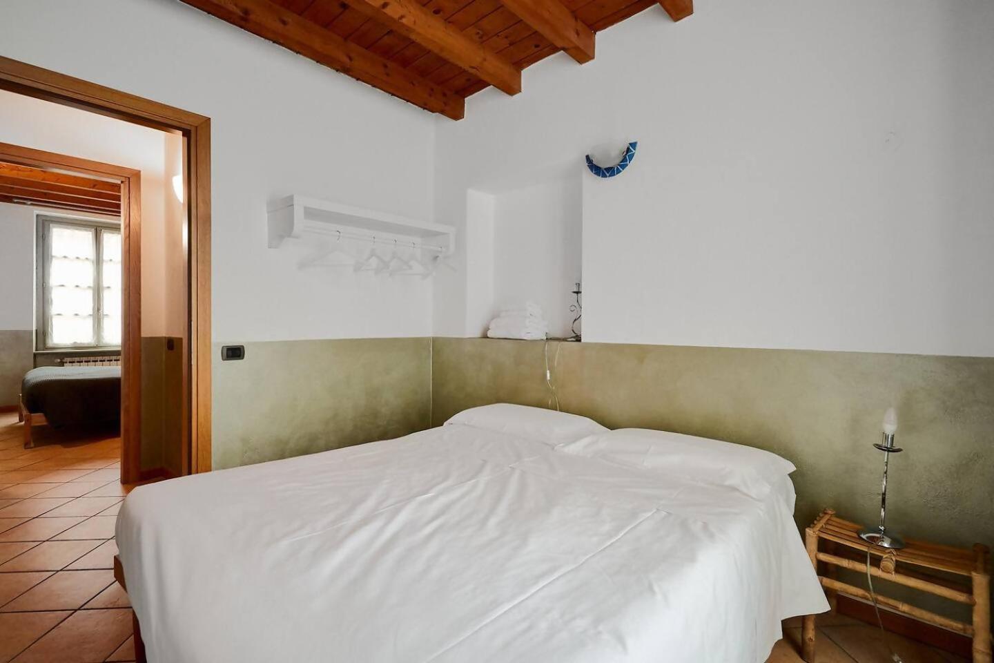 Domus Dea Bergamo Alta Apartment ภายนอก รูปภาพ