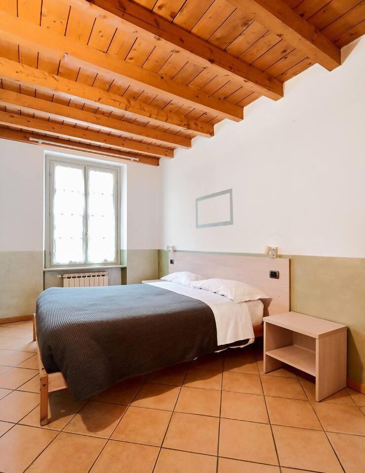 Domus Dea Bergamo Alta Apartment ภายนอก รูปภาพ