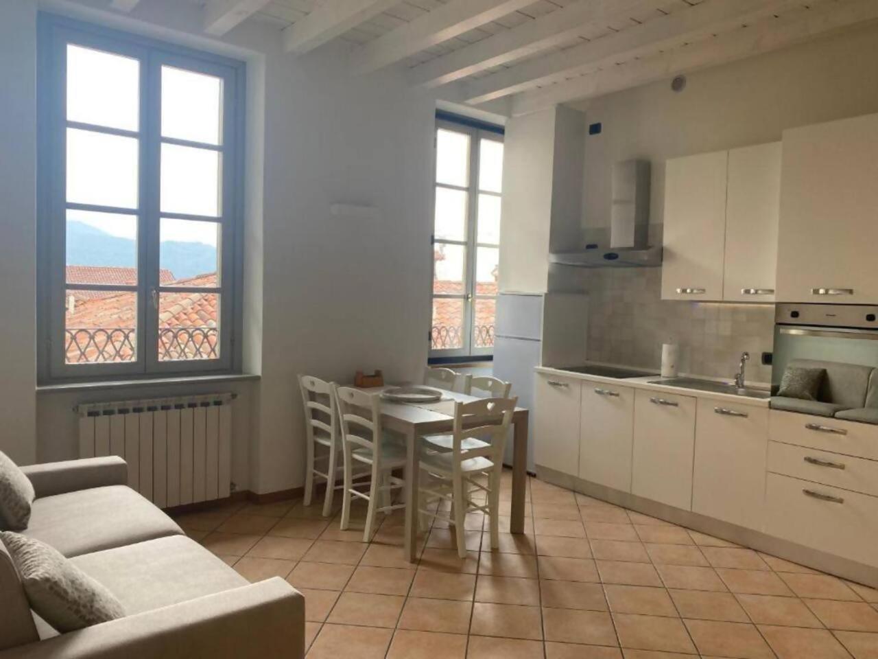 Domus Dea Bergamo Alta Apartment ห้อง รูปภาพ